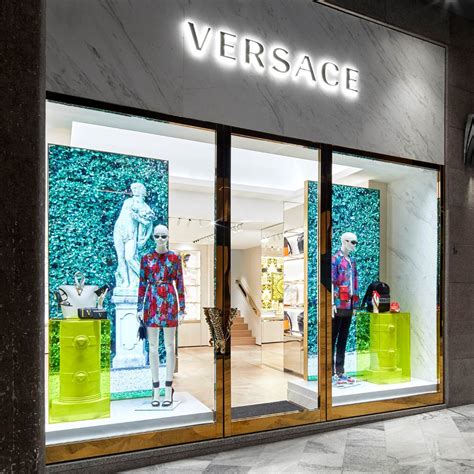 versace bologna galleria cavour|Versace .